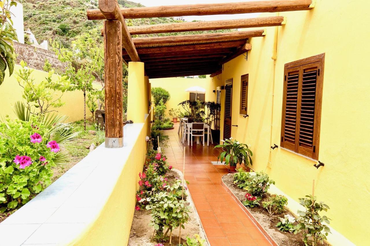 Il Veliero Blu B&B Lipari Centro المظهر الخارجي الصورة