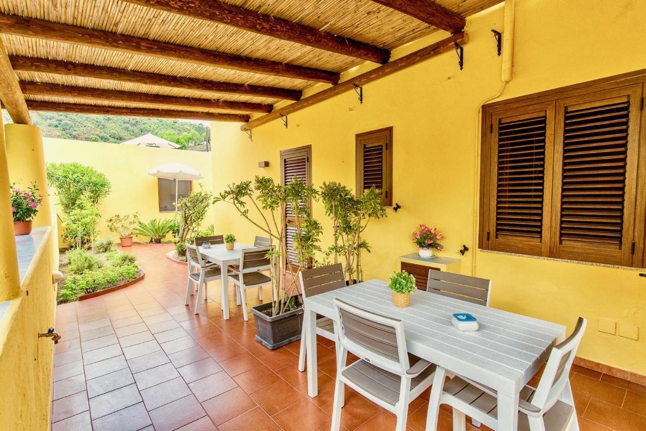 Il Veliero Blu B&B Lipari Centro المظهر الخارجي الصورة